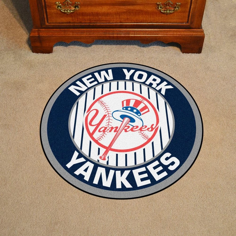 New York Yankees Navy 2.25 ft. Round Area Rug by FANMATS 2 New York Yankees Navy 2.25 ft. Round Area Rug by FANMATS - Image 2